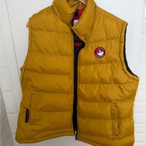 Canada weather gear Women's Yellow Puffer Vest